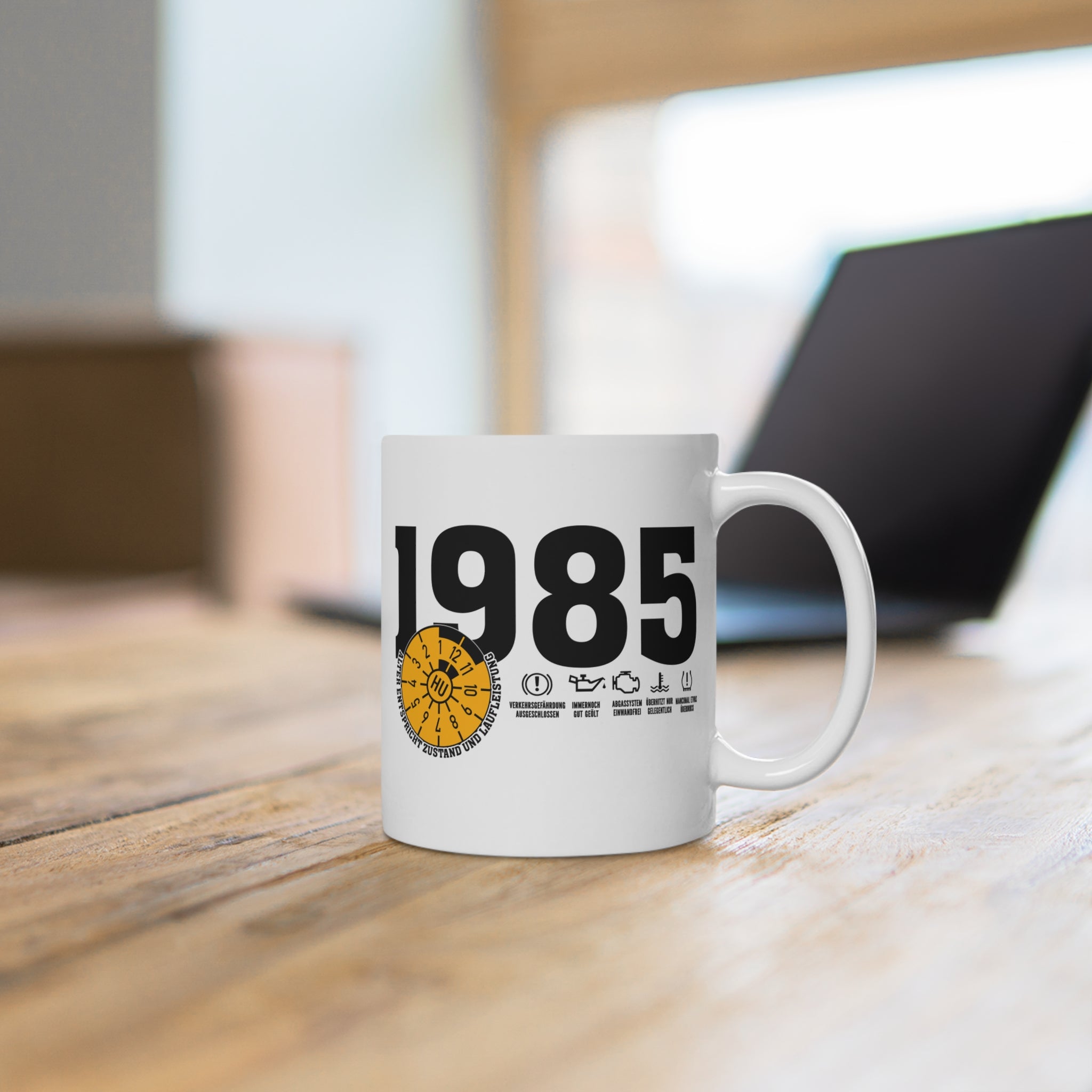 40 Geburtstag Kaffeetasse Jahrgang 1985 – TÜV Stempel - Entspricht Zustand und Laufleistung