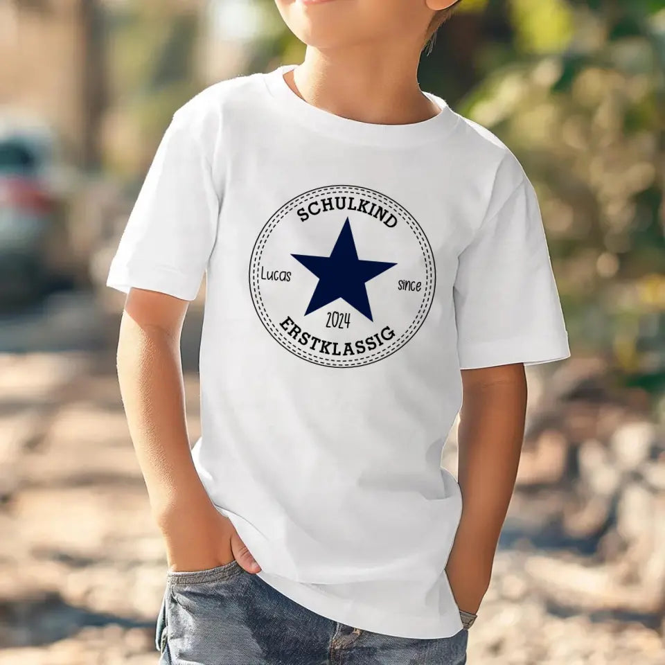 Schoolchild First Class Personalizable - Back to School Gift T-Shirt