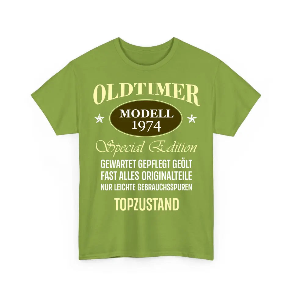 Birthday T-Shirt Vintage Car Birthday - Gift T-Shirt