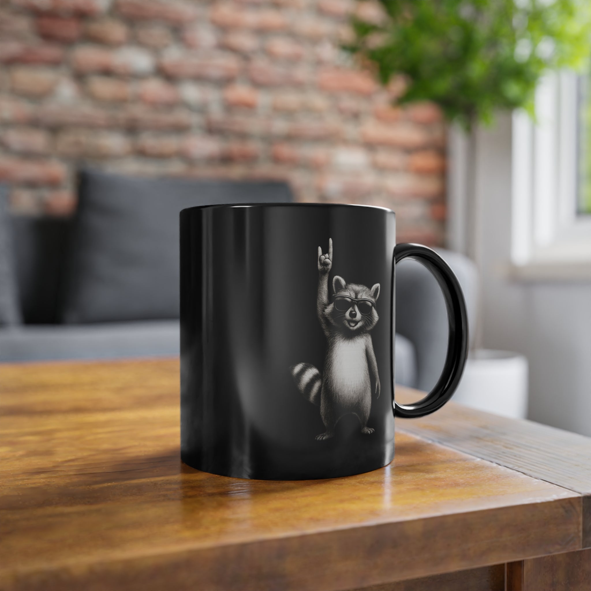 Lustiger Waschbär mit Sonnenbrille und Rock-Handzeichen – Lustiges Rockfans - Lustige Kaffee Tasse
