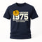 50. Geburtstag TÜV Plakette Baujahr 1975 Zustand entspricht Alter und Laufleistung Lustiges Geschenk T-Shirt