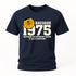 50. Geburtstag TÜV Plakette Baujahr 1975 Zustand entspricht Alter und Laufleistung Lustiges Geschenk T-Shirt