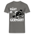 Gärtner Gartenfreunde Rasentraktor Mäht in Germany Lustiges T-Shirt - Graphit