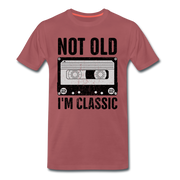 Retro Kassette Tape Not Old I'm Classic Witziges Nostalgie Premium T-Shirt - washed burgundy