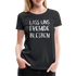 Lass uns fremde bleiben Sarkasmus - Lustiges Frauen Premium T-Shirt - Schwarz