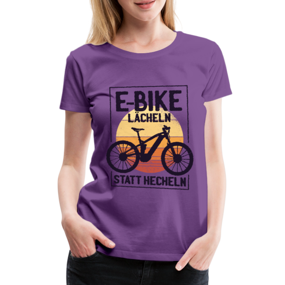 E-Bike Shirt - Lächeln statt hecheln - Lustiges Frauen Premium T-Shirt - Lila