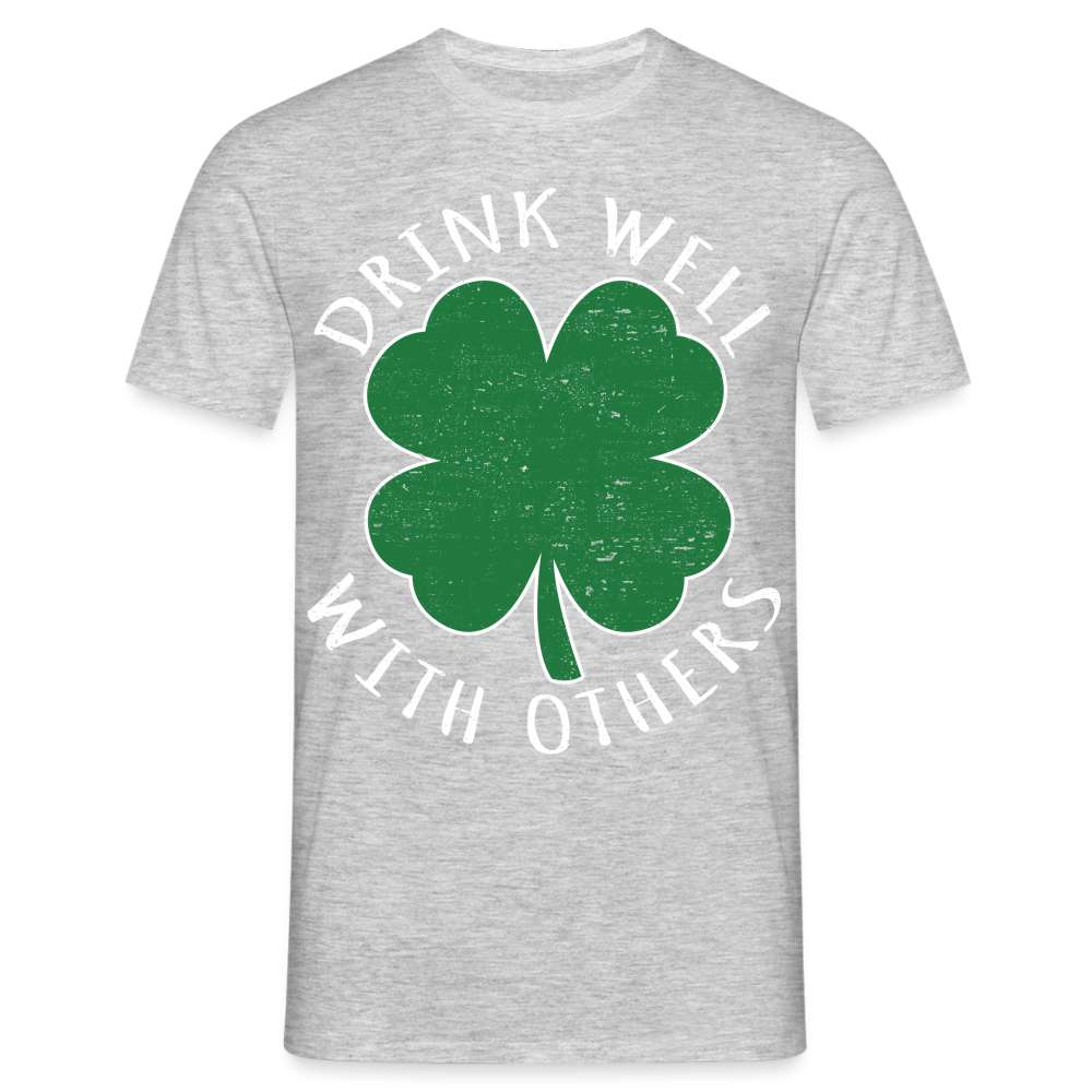 Drinks Well With Others St. Patrick's Day Lustiges Beer T-Shirt - Grau meliert